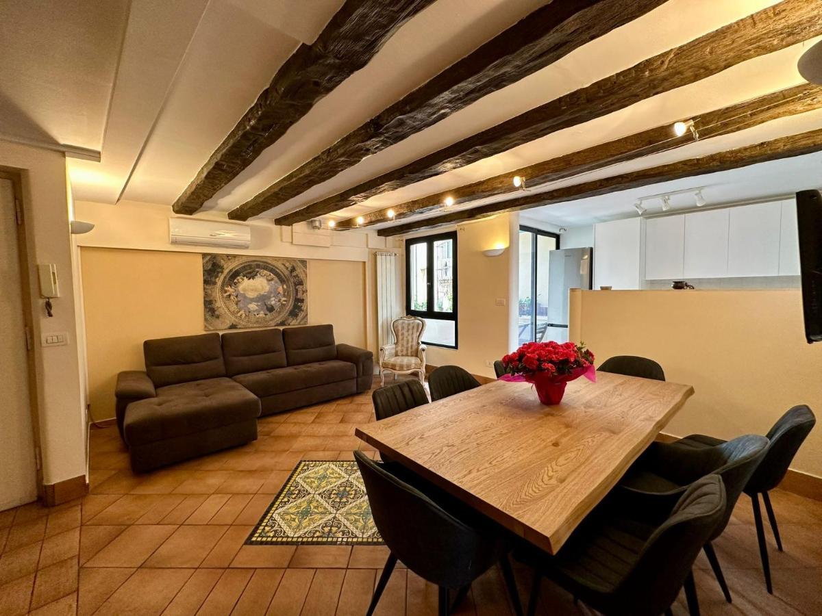 La Maison Di Trastevere Рим Екстер'єр фото