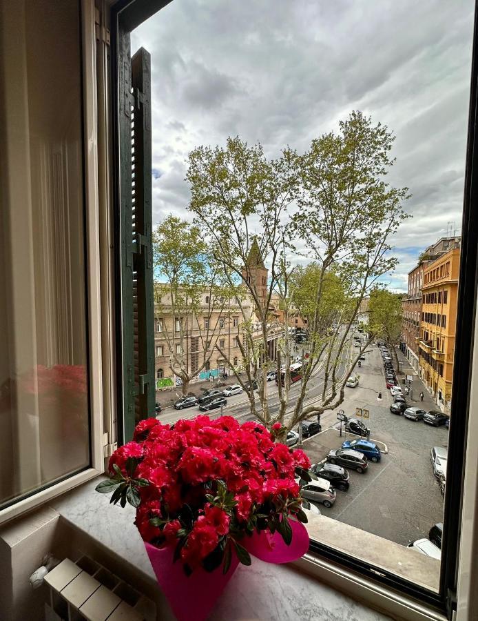 La Maison Di Trastevere Рим Екстер'єр фото