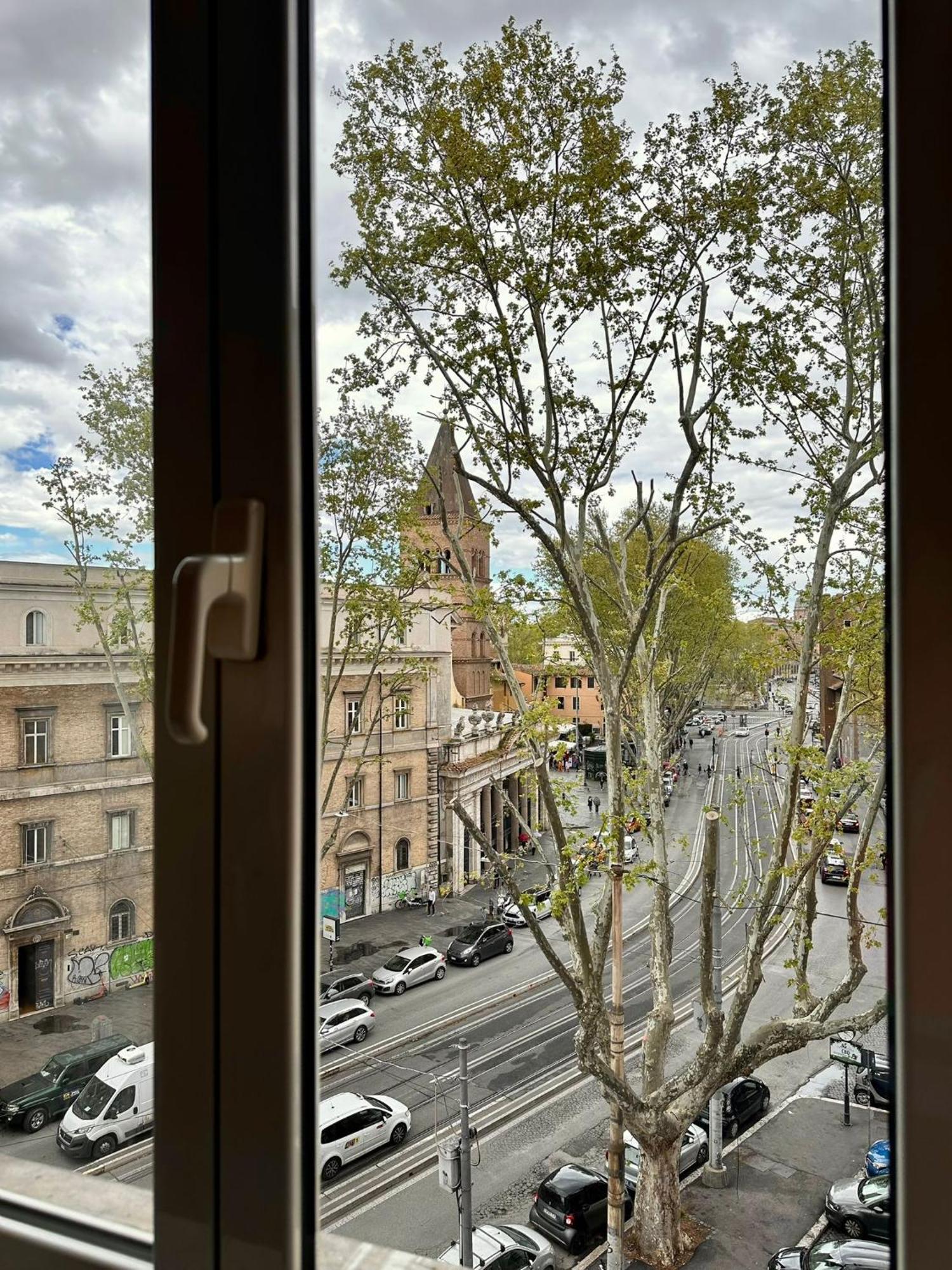 La Maison Di Trastevere Рим Екстер'єр фото